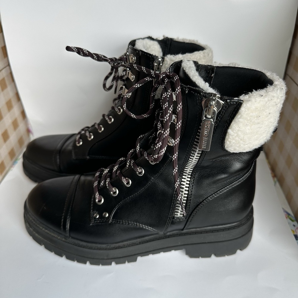 Nine West Women's Lace Up Faux Leather Sherpa Combat Boots Size 9.5 Gothic Punk